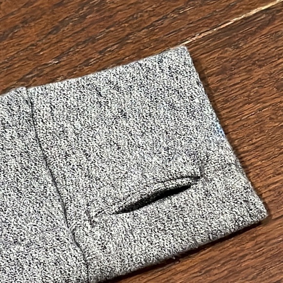 Zella Grey Girls Zip Up Sweatshirt Size Medium 8/10 - Picture 5 of 5